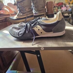 Saucony Women's Sneakers - Purple and Cream